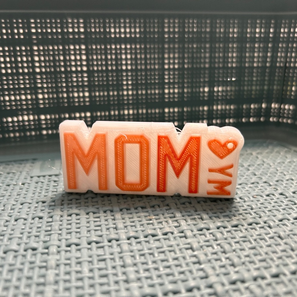 Love my mom key chain